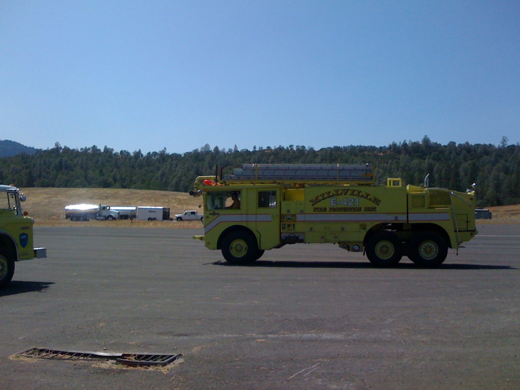 loading Gallery/Action/Crash Rescue Standby aug09/fullsize/IMG_2918.JPG... or select a thumbnail